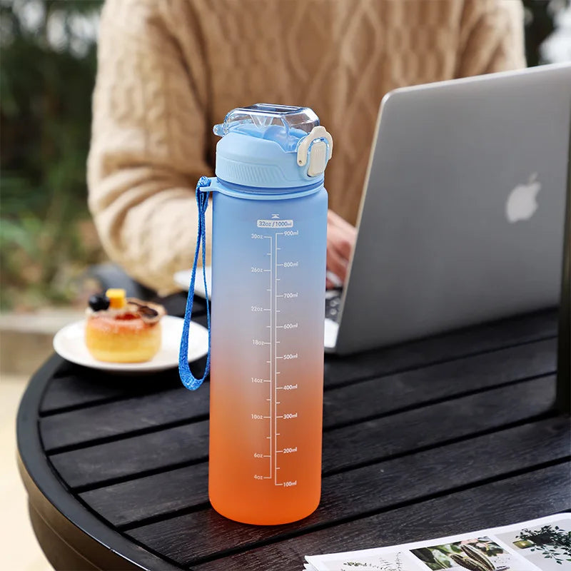 HydroStyle - Bouteille Personnalisable avec Paille de Grande Capacité (1L)