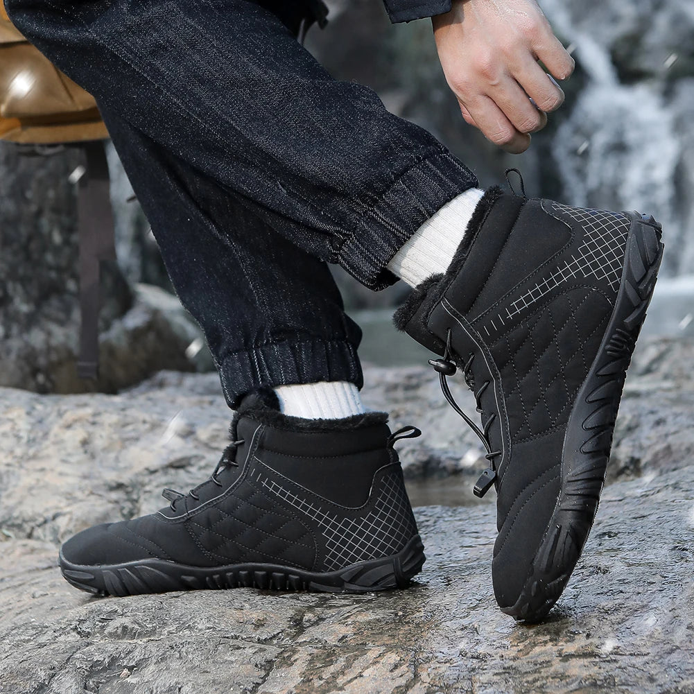 ArcticStride - Bottes de Neige en Peluche pour l'Hiver