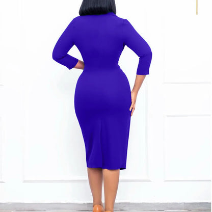 Robe moulante à boutons trempée pour femme